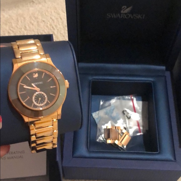 Swarovski watch main image 4